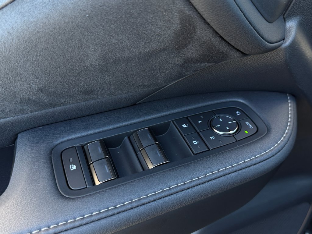 New 2026 Lexus TX 500h AWD w/ Technology Package image 12
