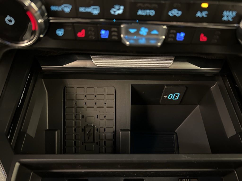 New 2025 Ford F250 Platinum image 15