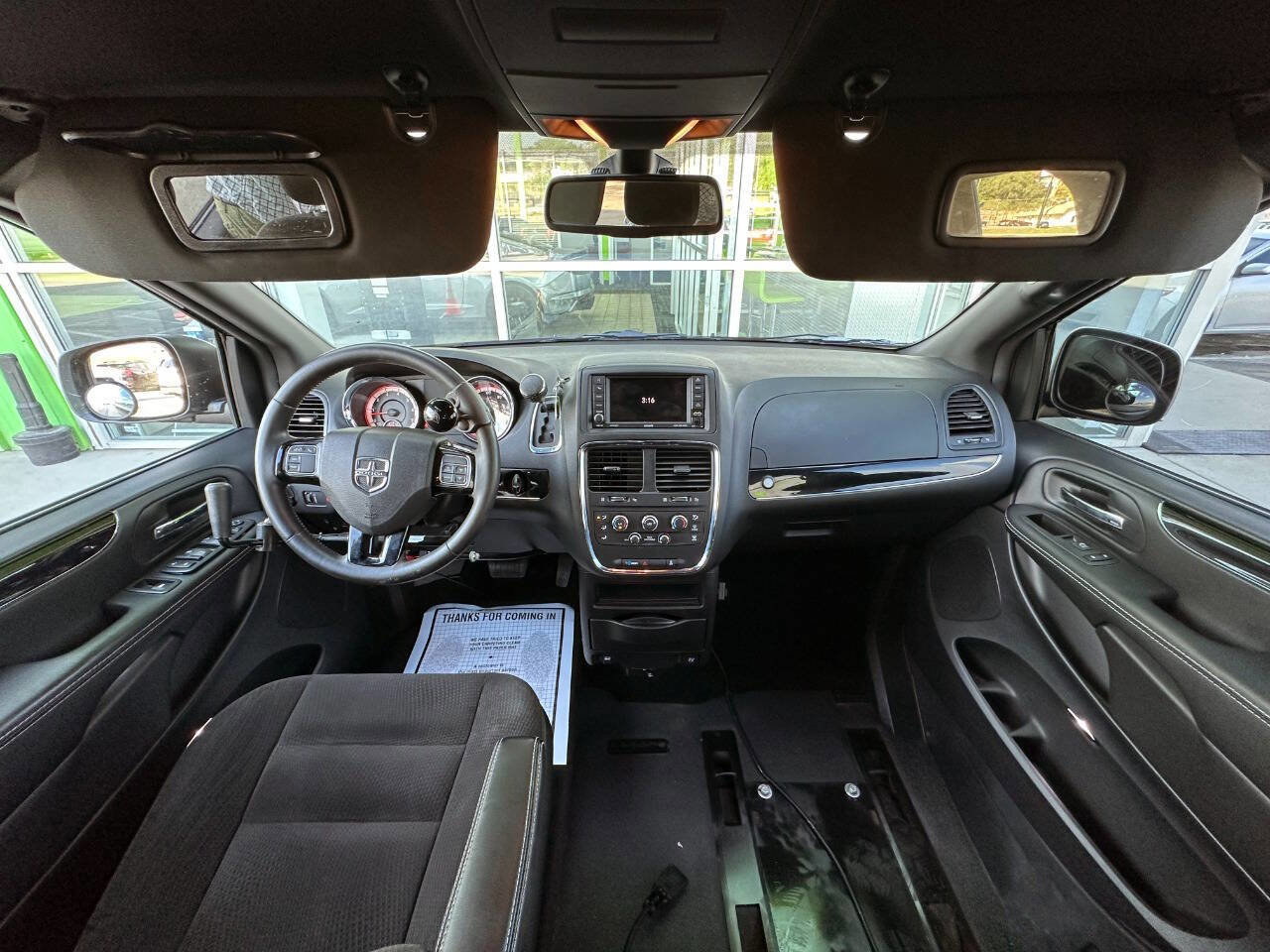 Used 2019 Dodge Grand Caravan SE image 24