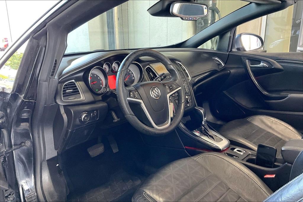 Used 2018 Buick Cascada Premium image 4