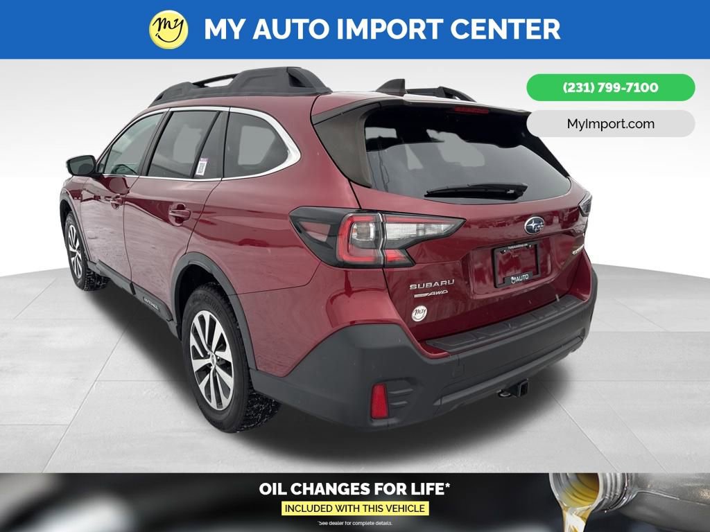 Used 2020 Subaru Outback Premium image 5