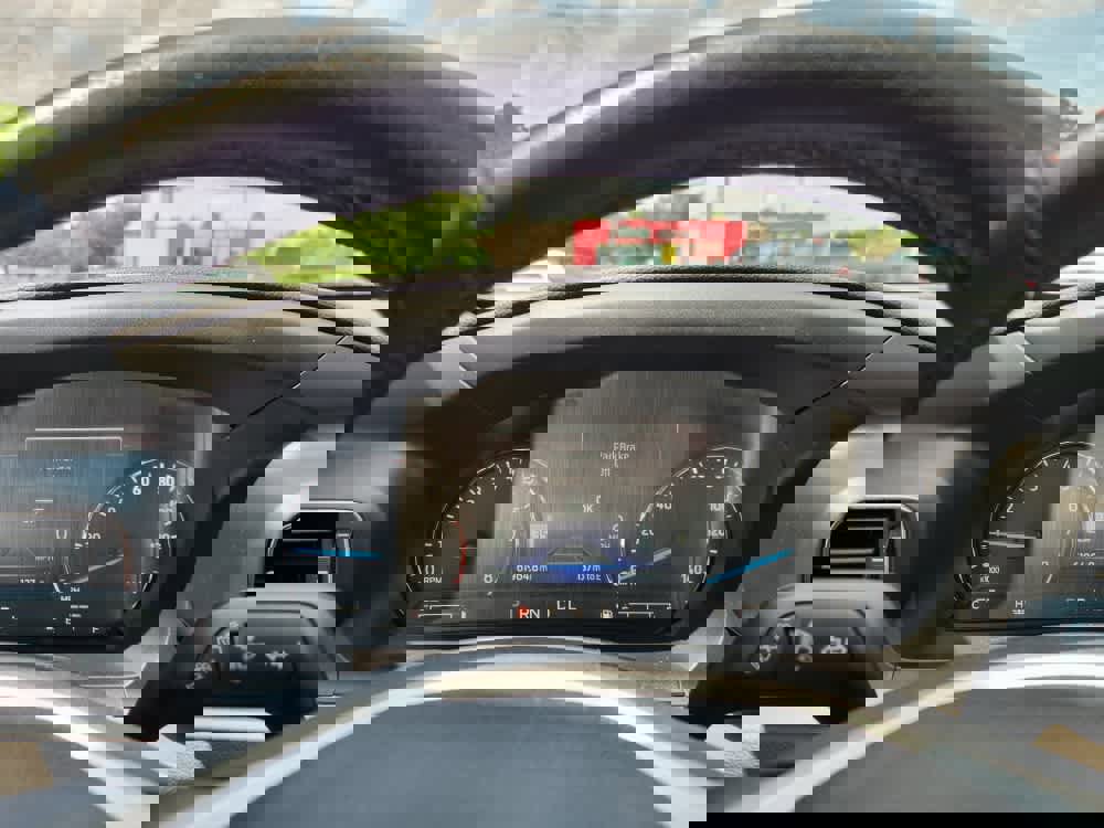 Used 2022 Ford Explorer XLT image 14