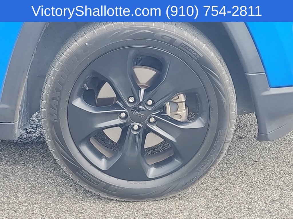 Used 2019 Jeep Compass Latitude FWD image 24