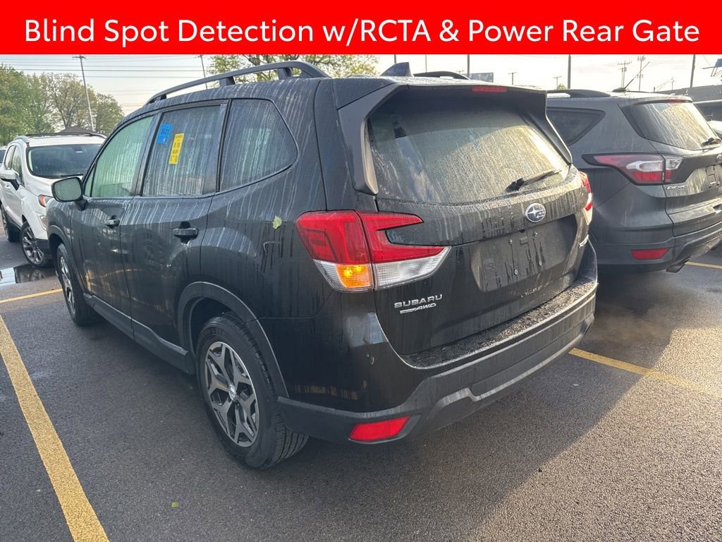 Used 2023 Subaru Forester Premium AWD/4WD image 4
