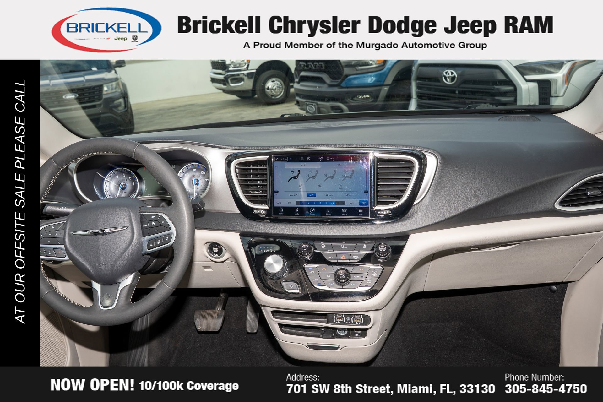 Used 2022 Chrysler Pacifica Touring-L image 21