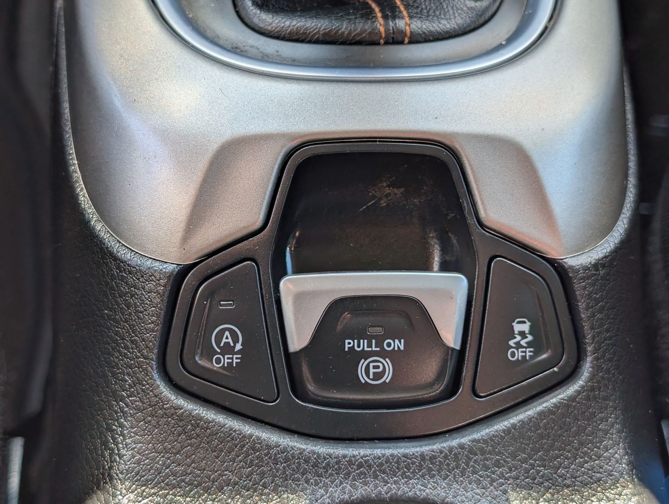 Used 2020 Jeep Compass Latitude w/ Popular Equipment Group AWD/4WD image 21