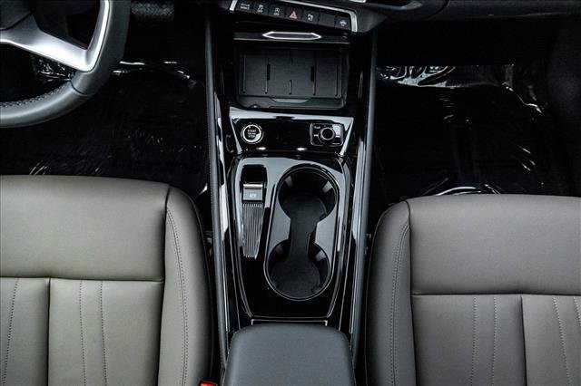 New 2026 Audi Q3 quattro 2.0T AWD/4WD image 20