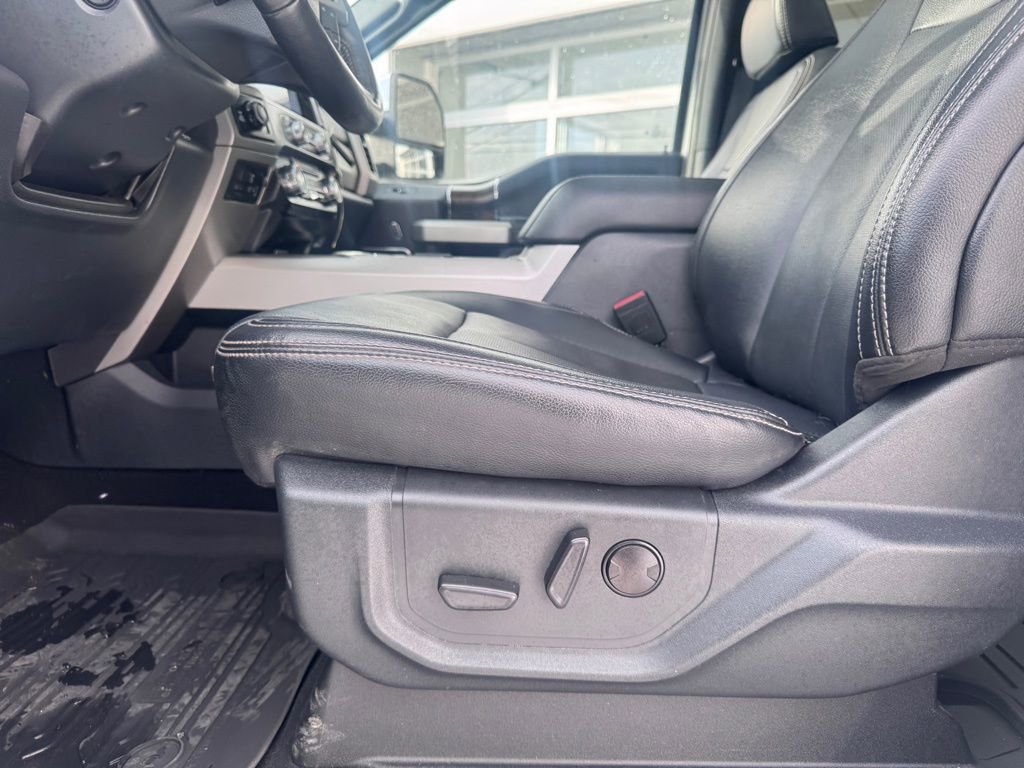Used 2022 Ford F350 Lariat w/ Lariat Ultimate Package image 12