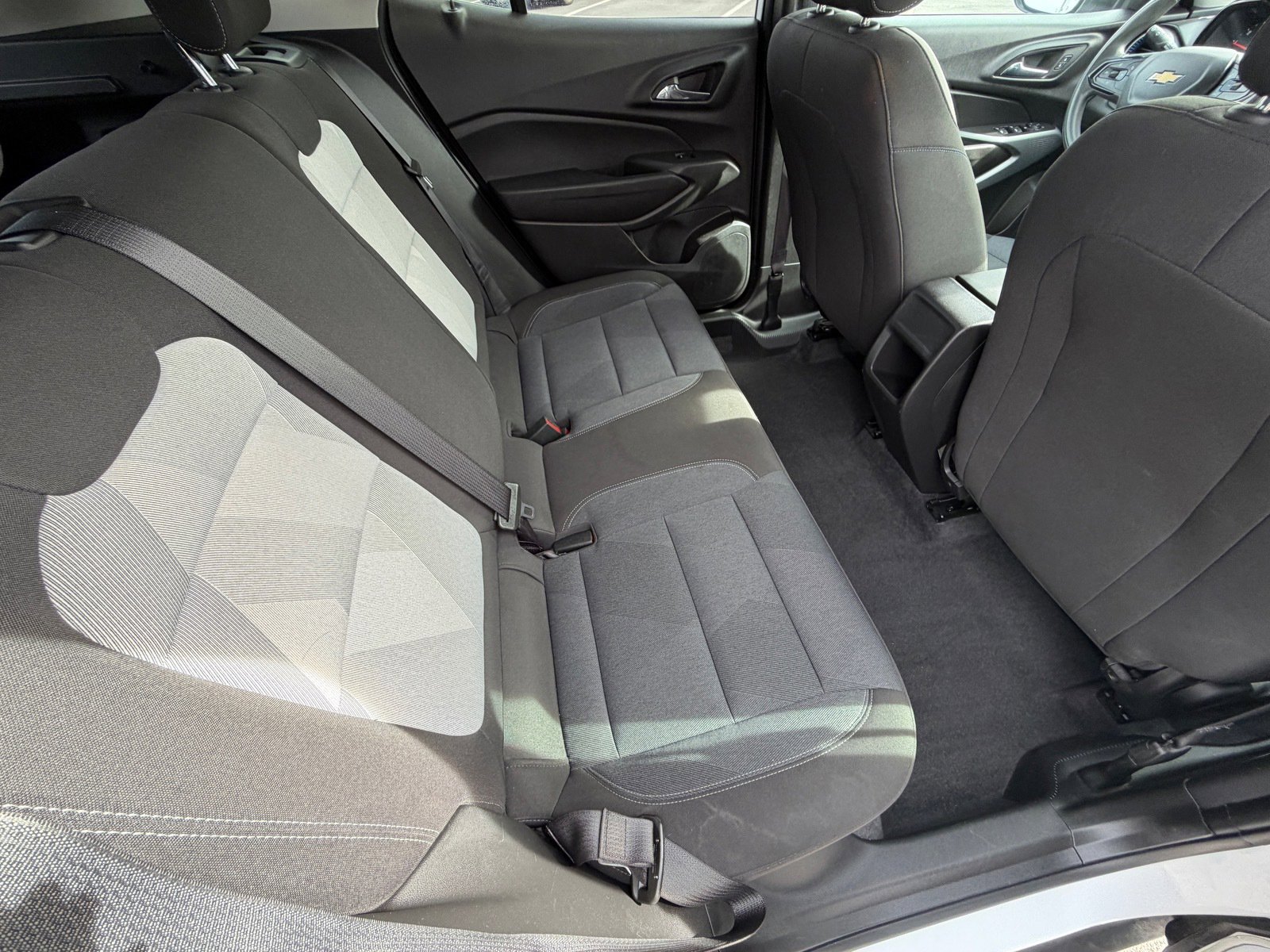 Used 2025 Chevrolet Trax LS image 12