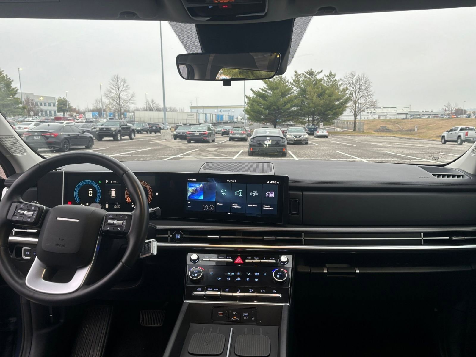 Used 2025 Hyundai Santa Fe SEL image 34