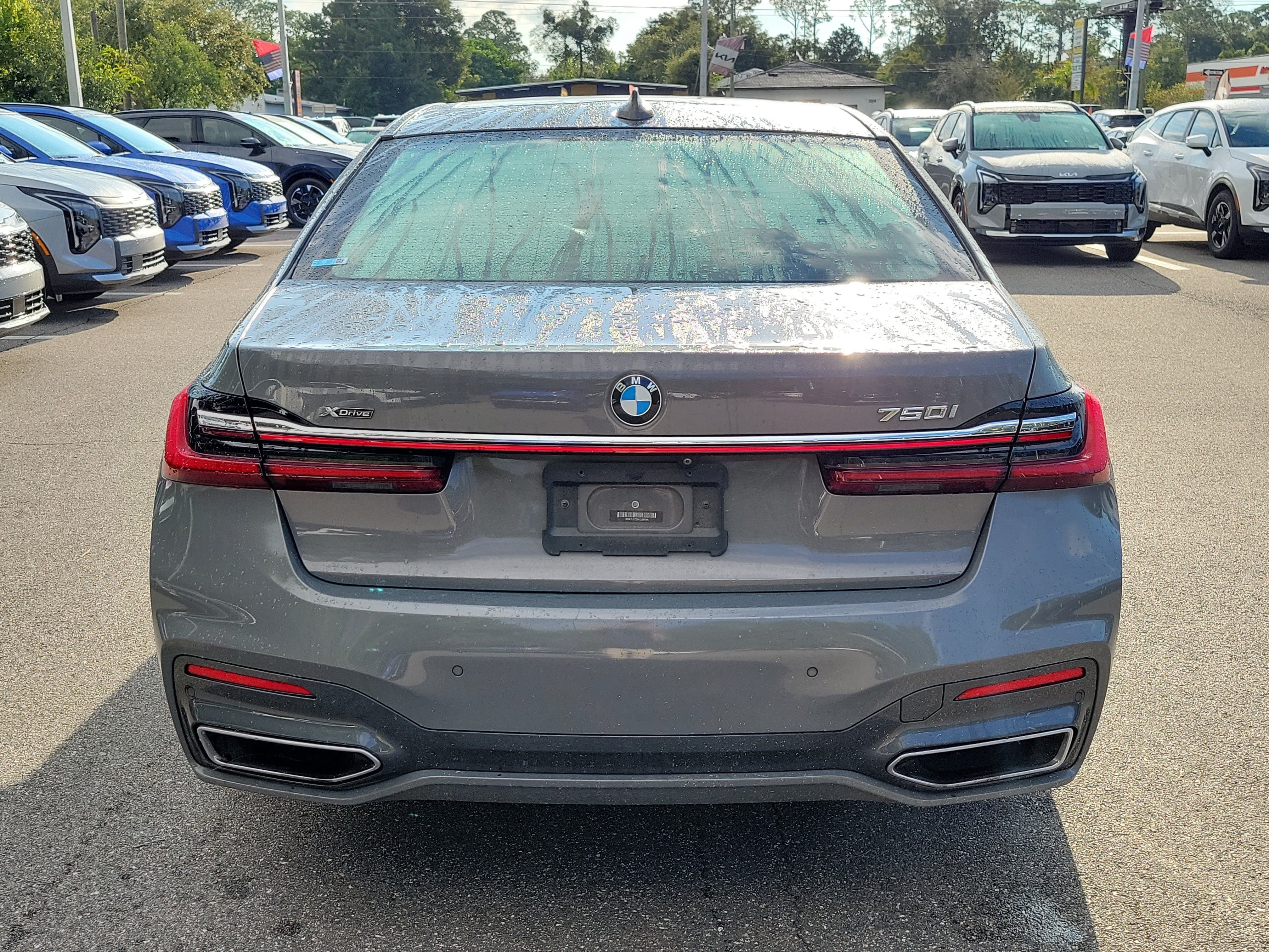 Used 2020 BMW 750i xDrive w/ Executive Package AWD/4WD image 5