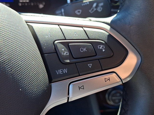 Used 2023 Volkswagen Jetta SE w/ Panoramic Sunroof Package FWD image 27