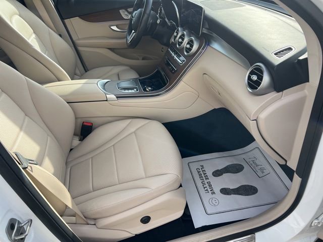 Used 2022 Mercedes-Benz GLC 300 4MATIC image 34