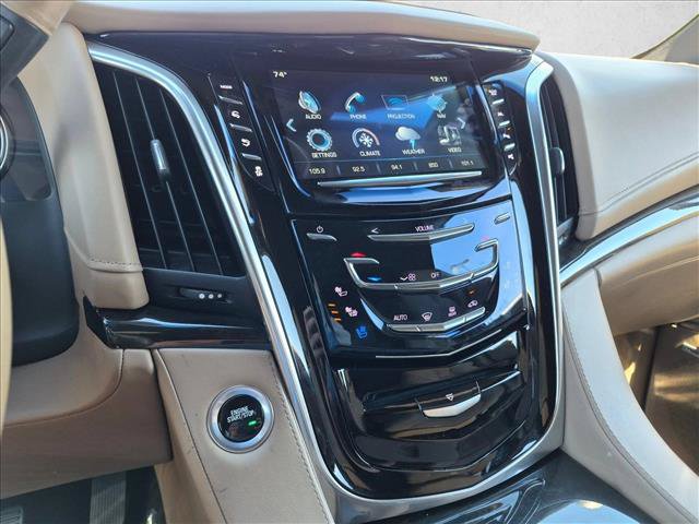 Used 2018 Cadillac Escalade ESV Platinum AWD/4WD image 15