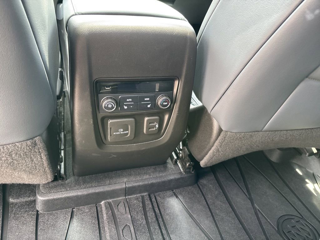 Used 2021 Buick Enclave Premium w/ Sun and Sites Package image 12