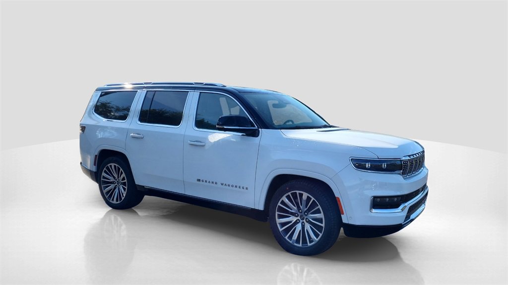 Used 2024 Jeep Grand Wagoneer Series III w/ Rear Seat Video Group 1 image 2