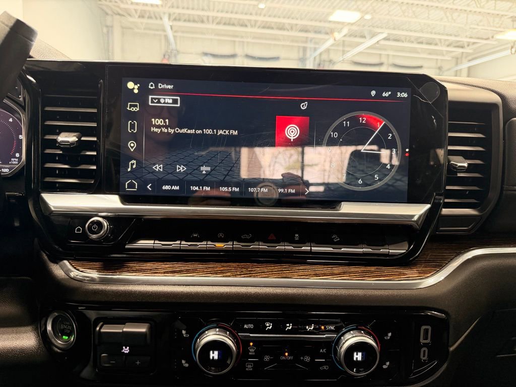 Used 2024 GMC Sierra 1500 Elevation AWD/4WD image 39