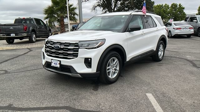New 2026 Ford Explorer Active w/ Active Comfort Package RWD image 7