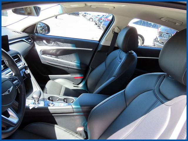 Used 2025 Genesis G70 2.5T AWD/4WD image 13