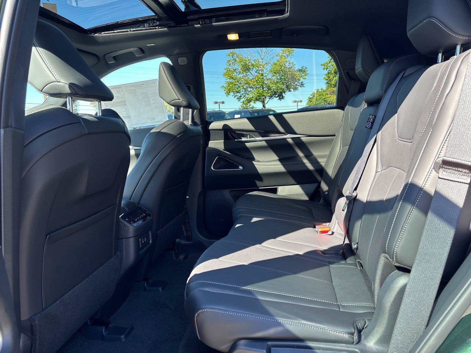 New 2027 INFINITI QX65 Sport AWD/4WD image 33