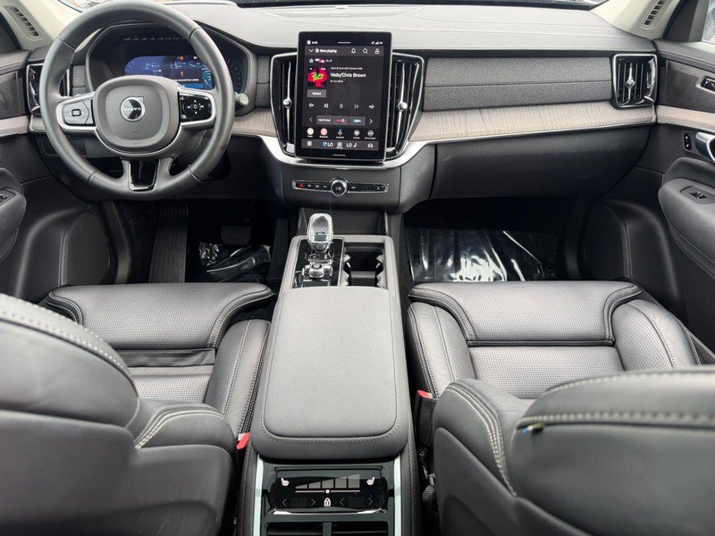 Certified 2026 Volvo XC90 B6 Ultra AWD/4WD image 12