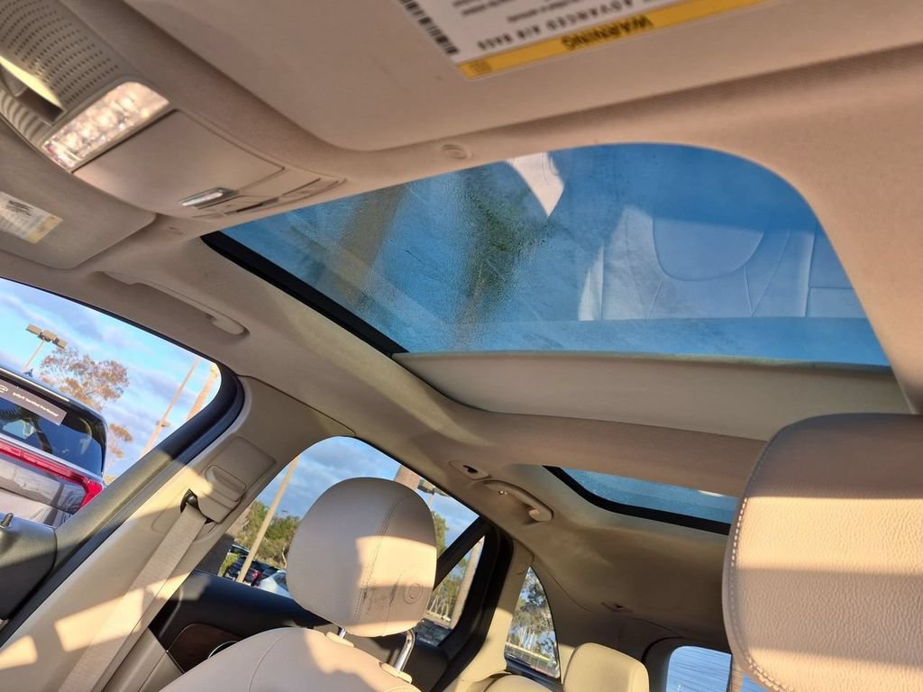 Used 2020 Mercedes-Benz GLC 300 image 19