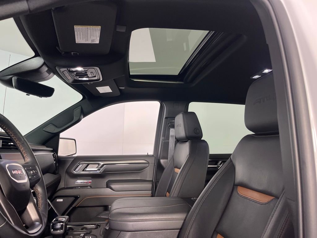 Used 2024 GMC Sierra 1500 AT4 w/ Technology Package image 23