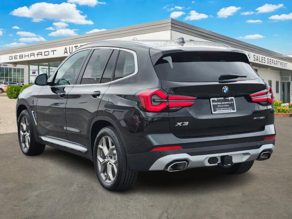 Certified 2024 BMW X3 xDrive30i w/ Convenience Package image 8