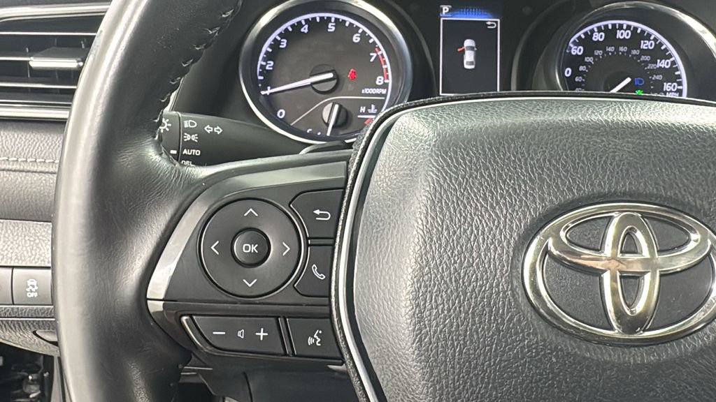 Used 2020 Toyota Camry SE image 19