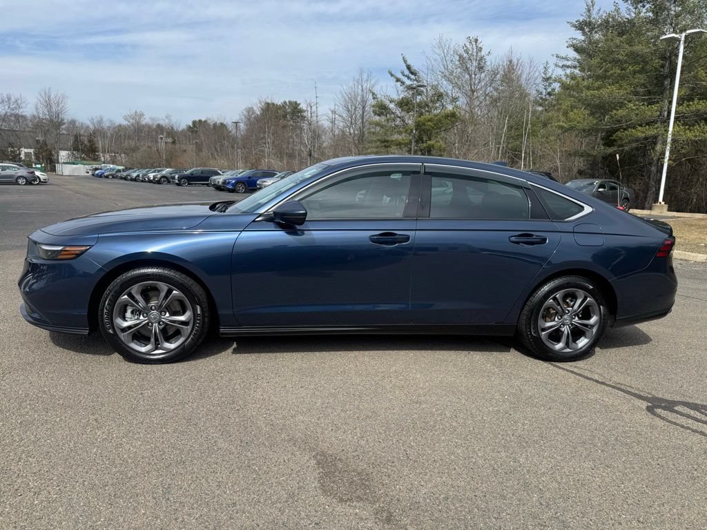Used 2024 Honda Accord EX-L image 3