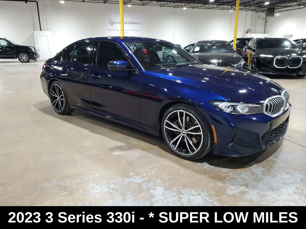 Used 2023 BMW 330i Sedan w/ M Sport Package RWD image 3