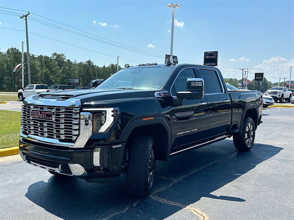 New 2025 GMC Sierra 2500 Denali w/ Denali Reserve Package image 2