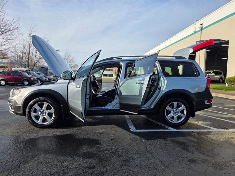 Used 2008 Volvo XC70 3.2 AWD/4WD image 23