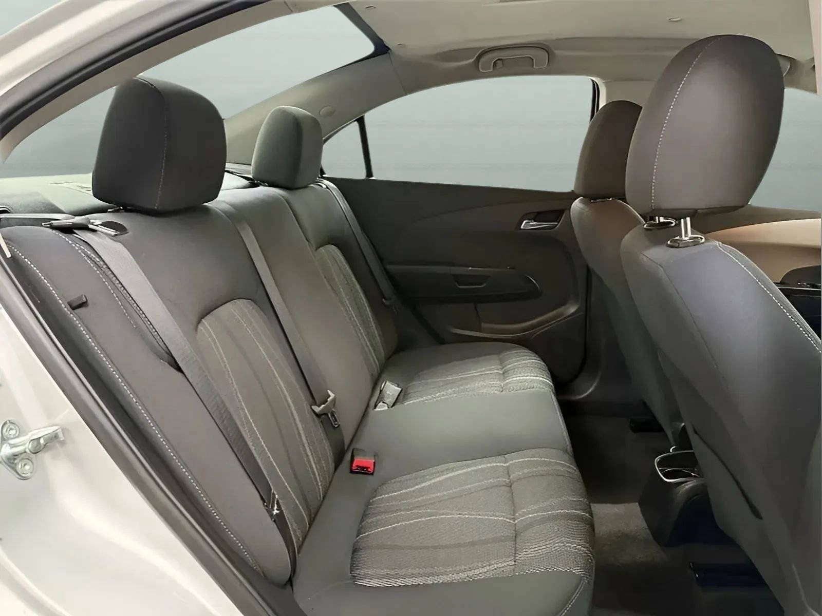 Used 2016 Chevrolet Sonic LT FWD image 13