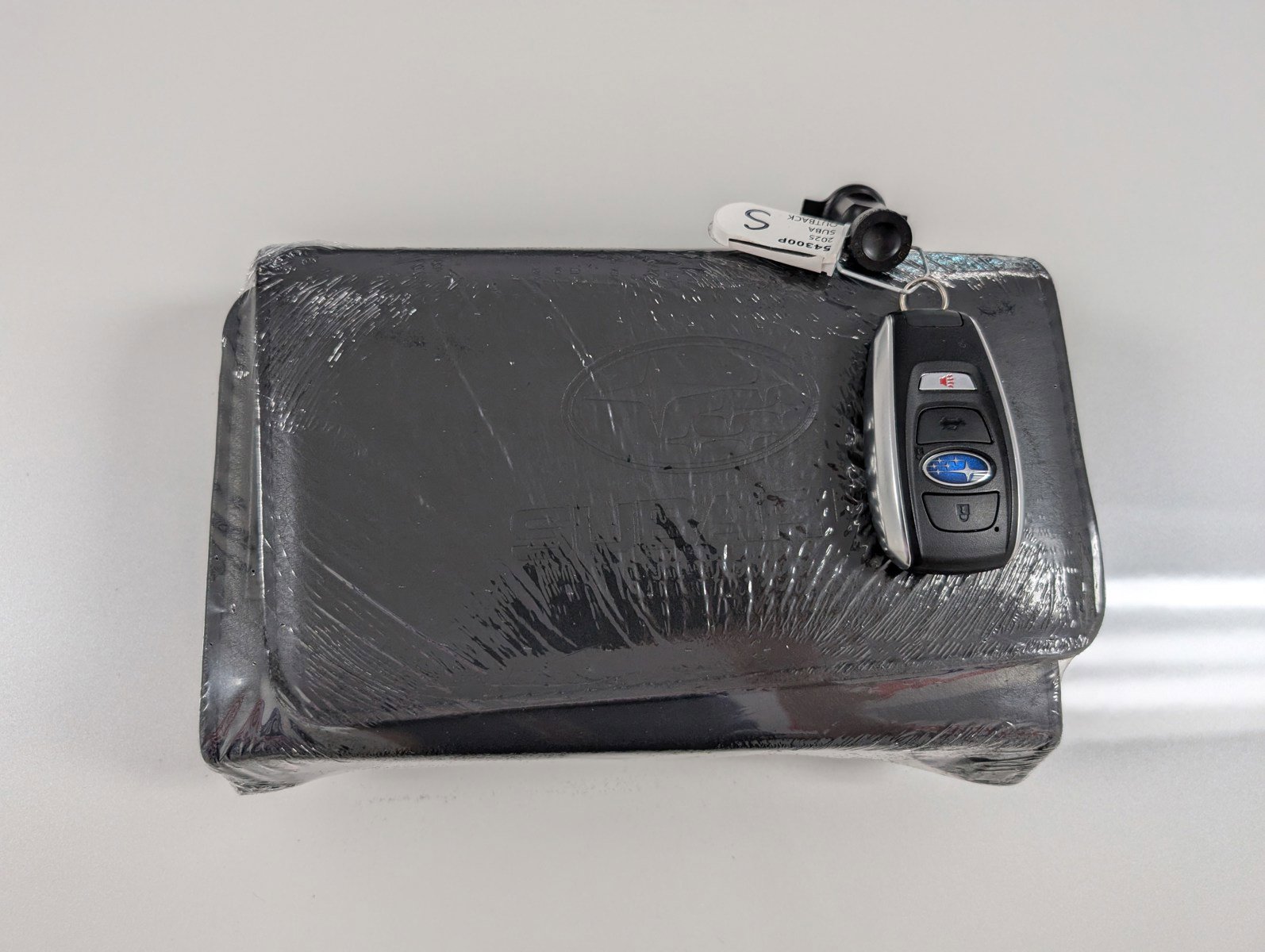 Used 2025 Subaru Outback Premium image 6