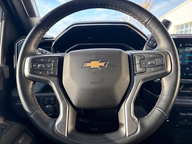 Used 2025 Chevrolet Silverado 3500 LTZ w/ Z71 Chrome Sport Edition AWD/4WD image 13