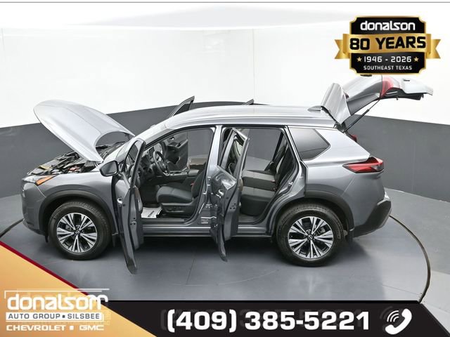 Used 2023 Nissan Rogue SV image 27