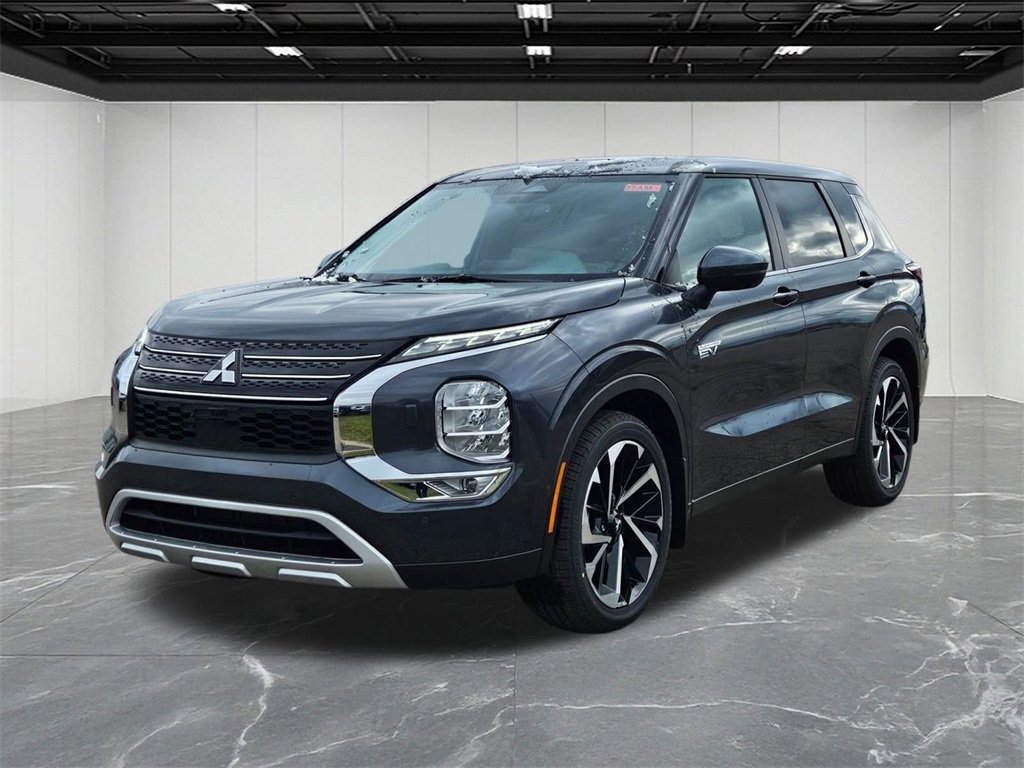 New 2025 Mitsubishi Outlander SE