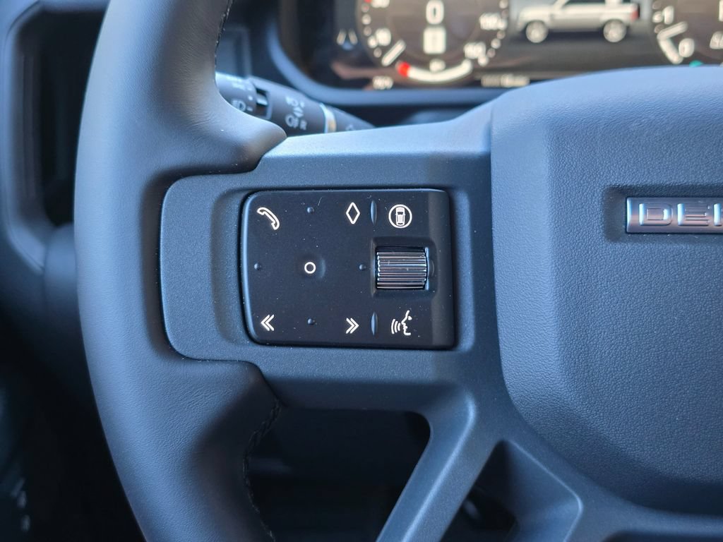 New 2026 Land Rover Defender 110 X-Dynamic SE AWD/4WD image 16