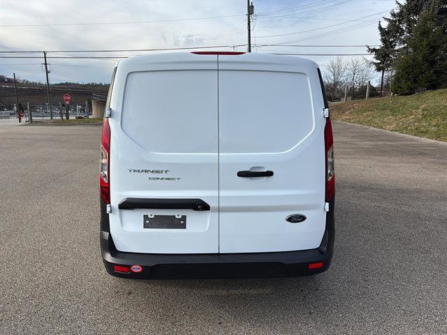 Certified 2020 Ford Transit Connect XL image 3