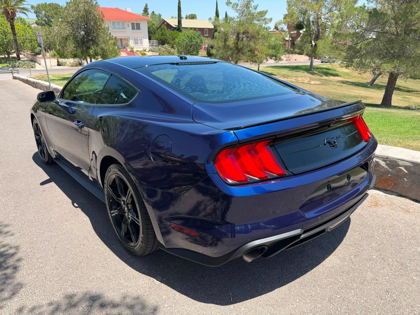 Used 2020 Ford Mustang Coupe w/ Equipment Group 101A RWD image 3