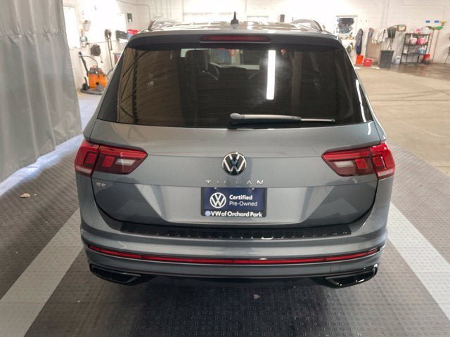 Certified 2023 Volkswagen Tiguan SE R-Line FWD image 7