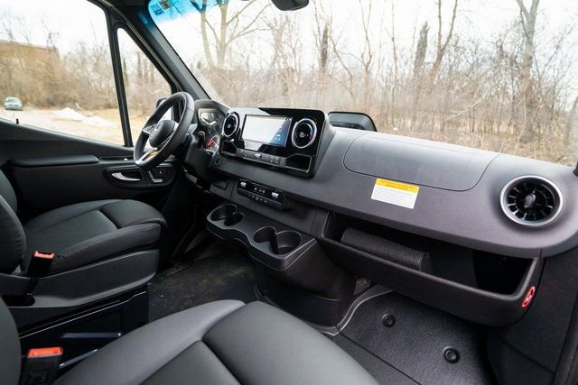 New 2026 Mercedes-Benz Sprinter 2500 image 13