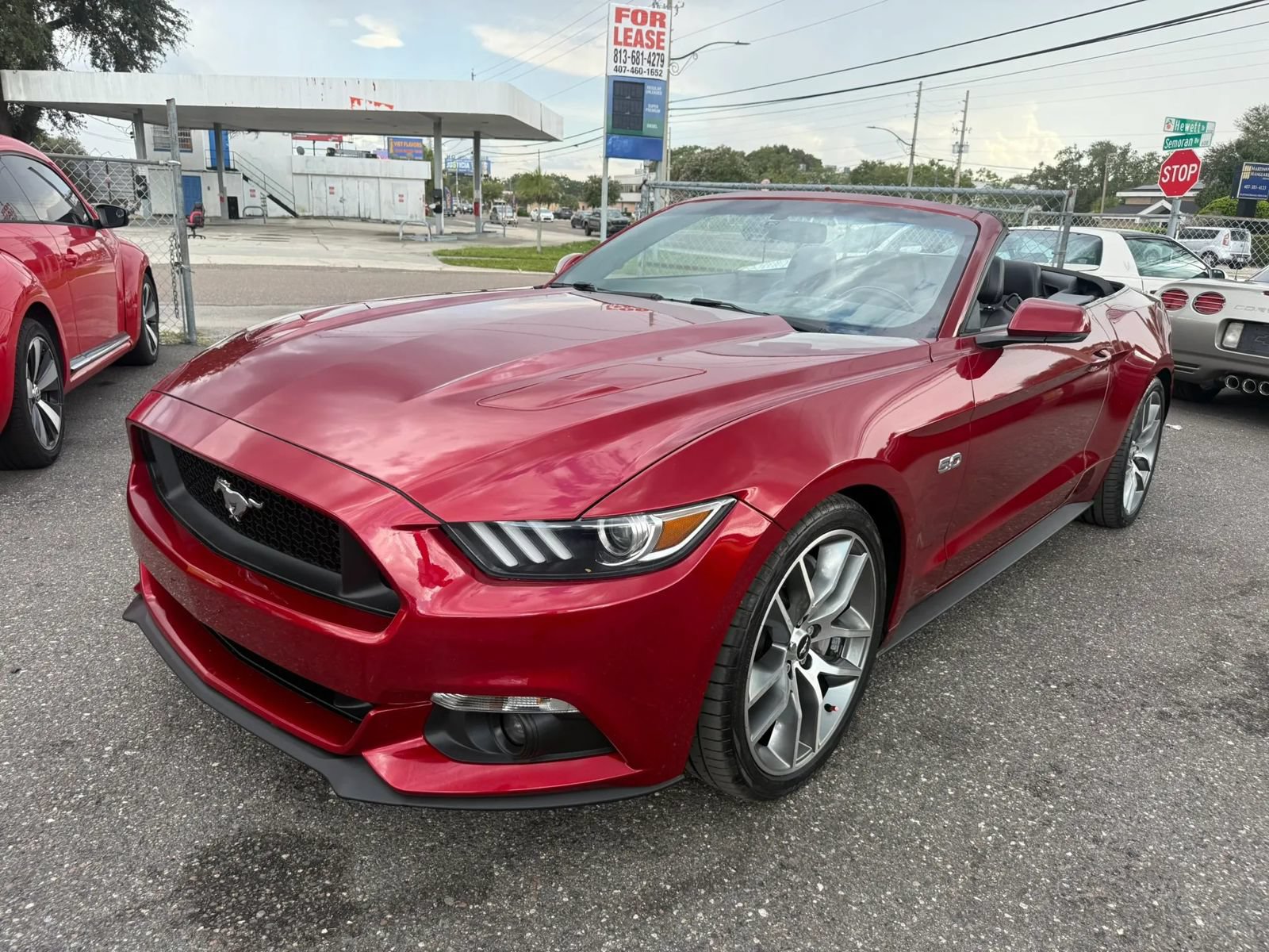 Used 2016 Ford Mustang GT Premium w/ Equipment Group 401A RWD image 8