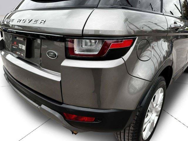 Used 2017 Land Rover Range Rover Evoque SE Premium AWD/4WD image 16