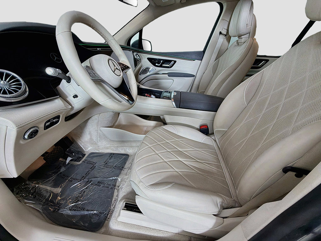 Used 2023 Mercedes-Benz EQS 580 4MATIC SUV image 24