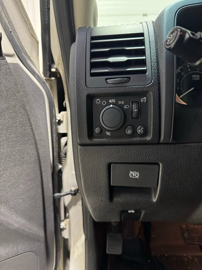 Used 2006 HUMMER H3 AWD/4WD image 10