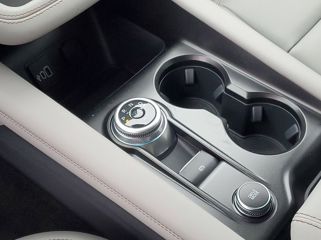 New 2026 Ford Explorer Active image 24