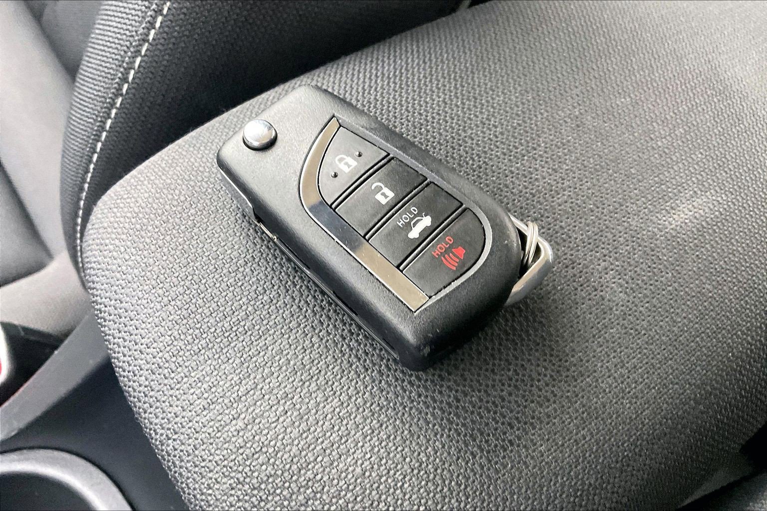 Used 2024 Toyota Corolla LE FWD image 14