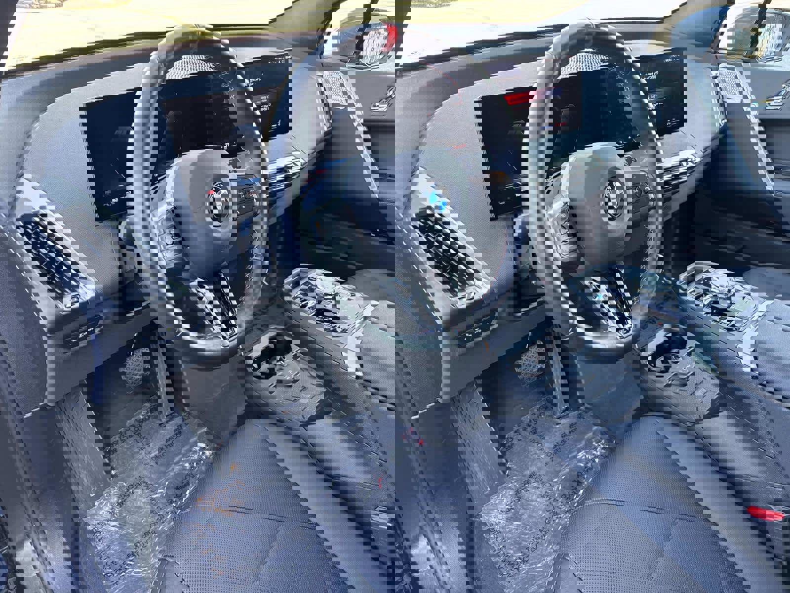 Certified 2025 BMW iX M60 image 23